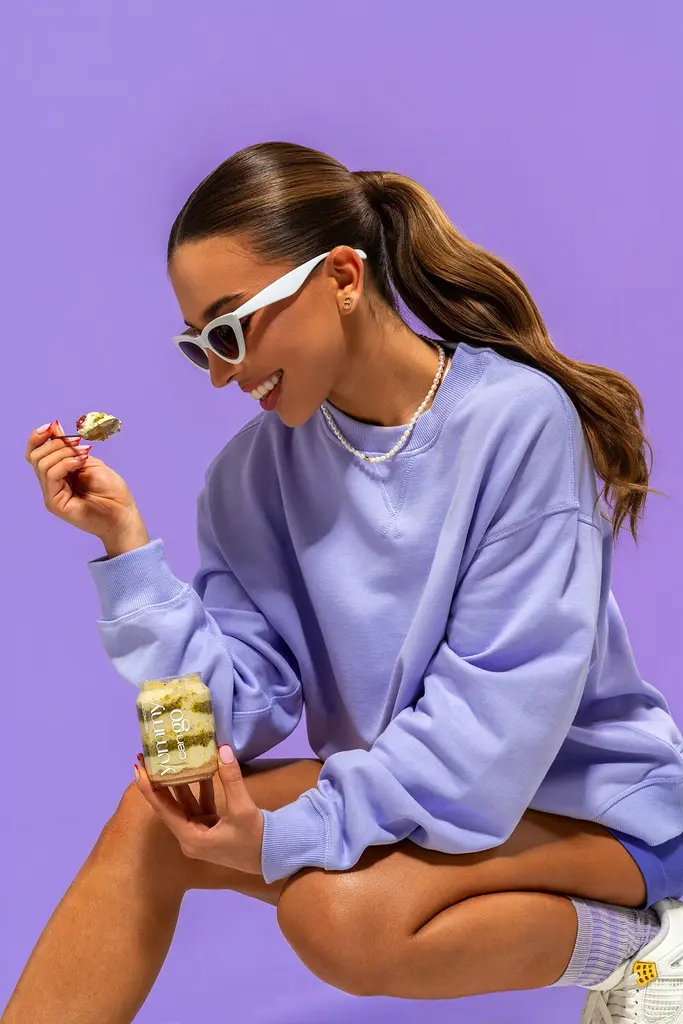 Yummy Box — zdjęcia reklamowe z modelką